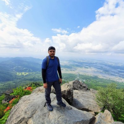 dhrjklt's profile picture. Data engineer 👨‍💻