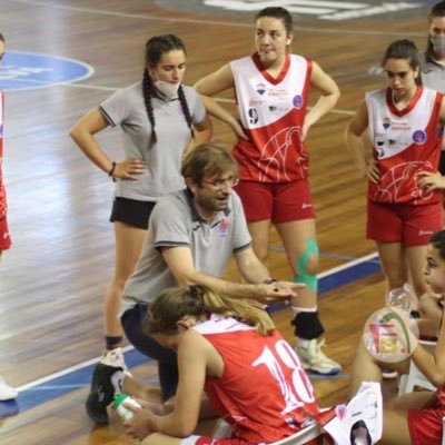 Director Deportivo B.F. León.Entrenador de baloncesto. Arqueólogo e historiador.