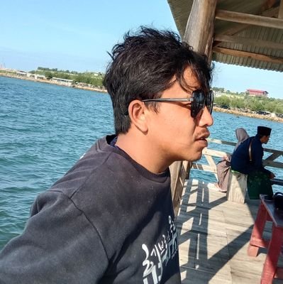 zhainal_12's profile picture. zhainalabidin10@yahoo.com




3 januari [2017]
__________________________

InsomNISA |