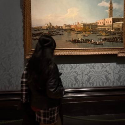 arulikestoread's profile picture. 