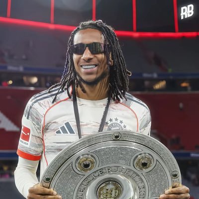 ynsxh's profile picture. 3arbi de fac d’histoire