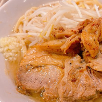 kumaui_monohonの本物です。タマとタウィルとヒラナがすき。たまに人里に降りることあり。AI学習禁止。