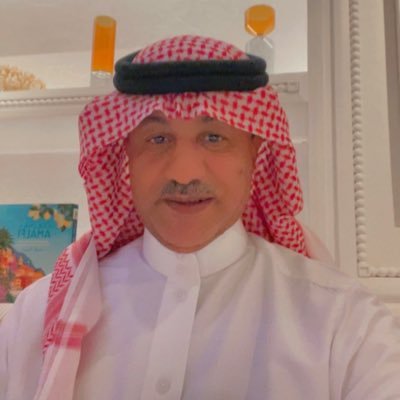 اللاعب الدولي لنادي الهلال والمنتخب السعودي والمشرف التربوي والرياضي في التعليم