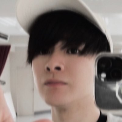 shuuumizusaki's profile picture. あかりのプロダクション 所属 福岡/役者 X始めたった。よいしょ。 笑い方は、デレシシシ