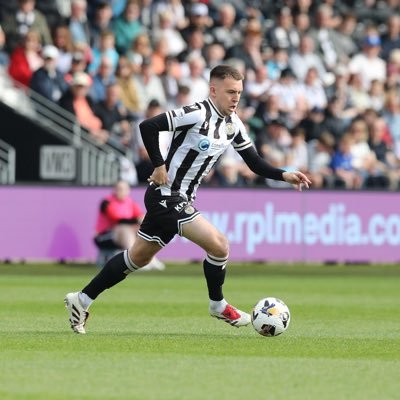 Footballer . LLB honours Law . Instagram - caolan.boydmunce