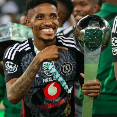 @JonnyBones🥋🥊|AKA Freak🙌| @Ilovelkhanya|@OrlandoPirates☠@Barca @ManUtd❤️⭐#1FAN former longest reigning Chairperson @Stpatricks1ST