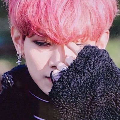 ⧖ bee ✨ || yeosang’s soulmate (real)さんのプロフィール画像