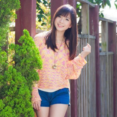 bessa_i's profile picture. An introverted dragon with a love for knitting.