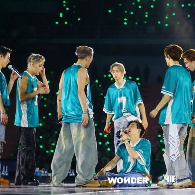 นู๋เป็นสายเทรนที่ฮักหนุ่มๆทั้ง7
ขอ #JAYB💙 และหนุ่มๆ #GOT7💚 ทุกคนhappyยิ้มได้ในทุกๆวันก็เป็นความสุขเป็นรอยยิ้มที่ช่วยให้เราขับเคลื่อนชีวิตต่อไปได้แล้ว🫶🏻