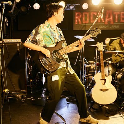 ongakugasuki4's profile picture. BUMP/草野球/乃木坂/洋楽/古着/ラーメン/スニーカー #BUMPOFCHICKEN #ベーシスト @Canopus_1219 でベース弾いてます