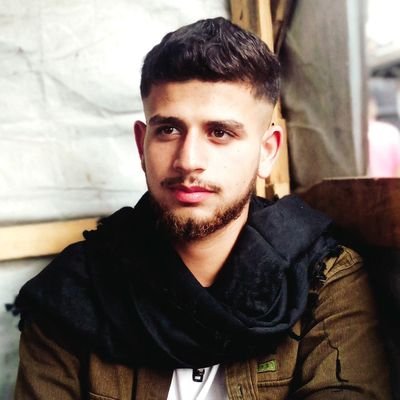 Mohammed is 20 years old and lives in besieged Gaza.
For those who want to donate
https://t.co/nUZGkKZT7L us 👇👇👇