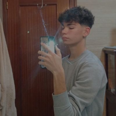 Josemi08_'s profile picture. 