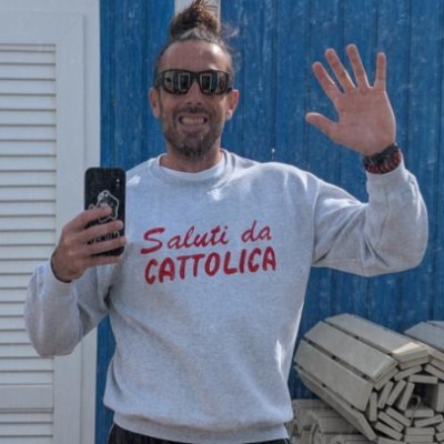 maicol_lefties's profile picture. "Cus't piégn? "🤨
"I m'ha dèt che so' ad Gradæra! "😭