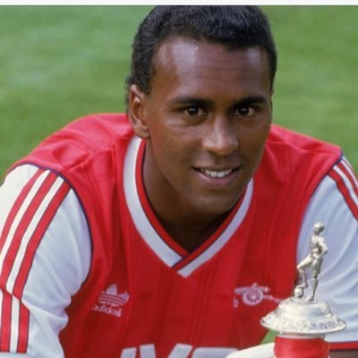 AFCTweets2017's profile picture. Arsenal since Birth - Arsenal till I Die # media - Support for Ukraine 🇺🇦