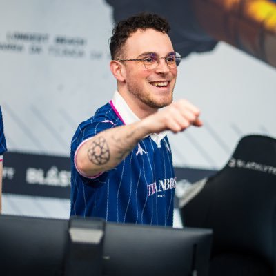Pro R6S Coach @TeamBDS | Coach @PHGesport | previous @MNMGaming & @FalconsEsport | Tweets are my own | Contact: Edenr6s.pro@gmail.com