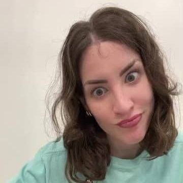 rose694411's profile picture. 