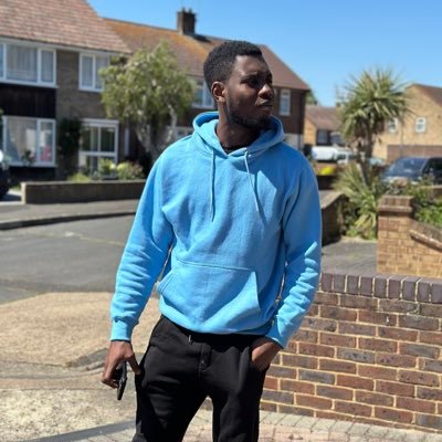 Political scientist🎓 || Social Scientist 🎓|| blogger @theupdate_ng || @arsenal⚽ || @miamiheat ⛹🏿 || @wwe 🤼♂ || @lewishamilton 👩🏾🚀 || @MercedesAMGF1 🏎️