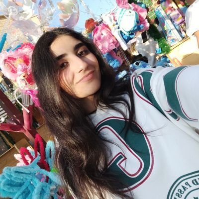 MariaAndary1's profile picture. ⌬ ⋆ 🥼˚｡⋆🧪 ° •.💊𖥔 ݁ ˖⚕️
شباك حبيبي🫶🎶