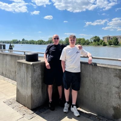 Tom McGrath π¦ Profile