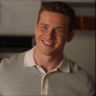 sar_castiel's profile picture. shaking crying throwing up (probably)