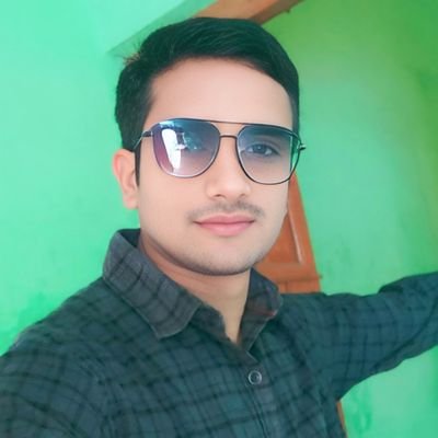 Rajpandey619_'s profile picture. जब हौसला बना लिया ऊंची उड़ान का तो देखना फिजूल है कद आसमान का💪
🌴🌴नियतिवादी–अहं सर्वस्य प्रभवो मत्तः सर्वं प्रवर्तते🌳🌳