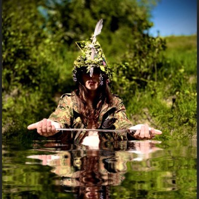 Hyperborean Time-Wizard🕰️ ~wandering the Thulêan Taiga 🌌 🏞 Seigneur de sa Dame @ThuleanBasileia ⚔️ Common account with my wife → @ThuleanPika 👩🏼❤️💋👩🏼