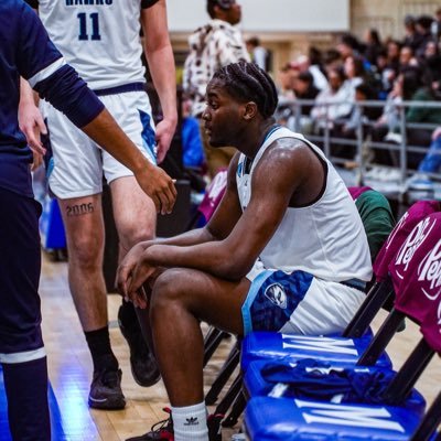 6'5 CG | 2025 | 200lbs | +1 (873) 569-8211 | UNCOMMITTED