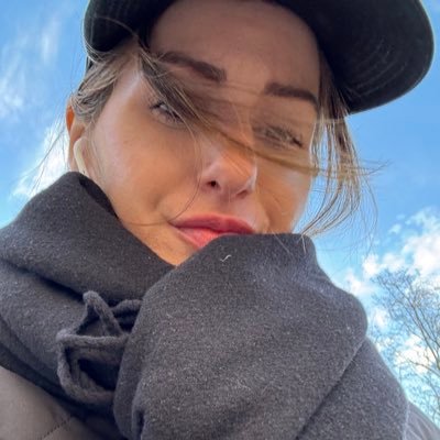 EmiGlass's profile picture. leo rising