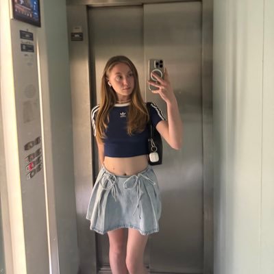 18 👧🏼💘 | Gym Girl | Hart van Goud ❤️ | Stuur mij een privèberichtje op: @Liekeprivexo 💌