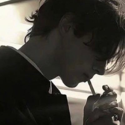 bdlzyzl47619539's profile picture. 