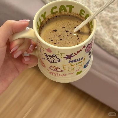 fiprl9's profile picture. With a map and snacks in my backpack, I can eat wherever I go. Life is so sweet.🤗