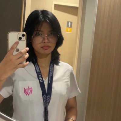 deffnotchie's profile picture. CPA in TRANSIT☝️