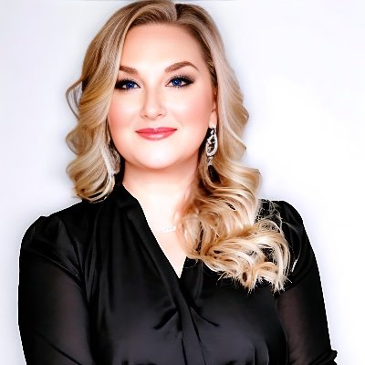 Establish + Grow Online
🖥️ Wordpress Wizardess 🎨 Pixel Vixen👩💻 Mistress of Marketing
🪄Entrepreneurial Empress Websites in a Day: https://t.co/rzsX8LI80E