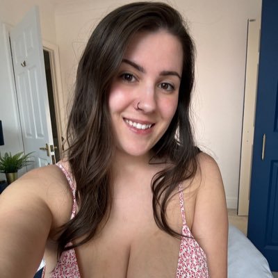 Ann1333894's profile picture. 