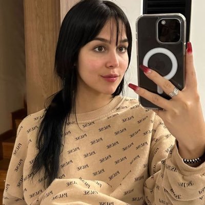 bond222088's profile picture. 