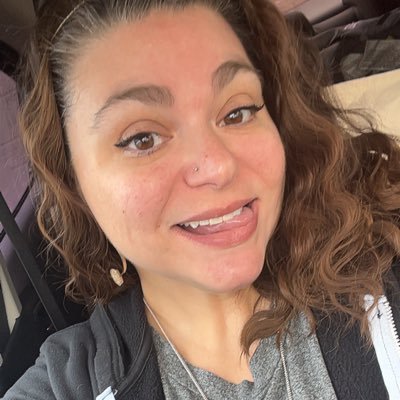 hone_april's profile picture. Teaching Coach, PhD Student, Dog Lover