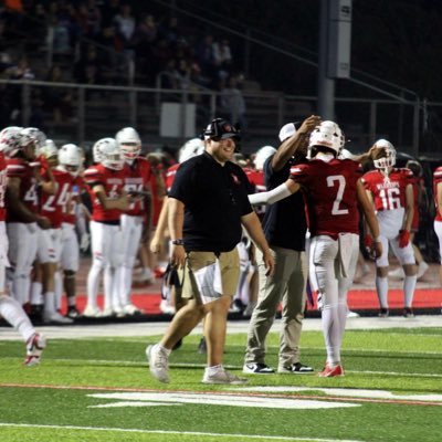 @WarrFootball OL/DL coach Millikin University Football Alumni 22' Warrenton High School Alumni 18'