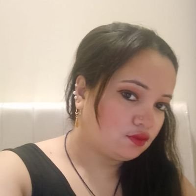 shabnam921729's profile picture. 