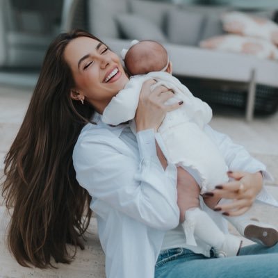 baianasdaJadeM's profile picture. Uma página dedicada a musa Jade Magalhães, meu ser de luz que ama moda 😍