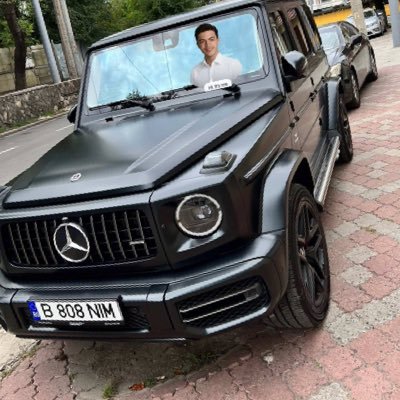 GologanStasik's profile picture. hi pula :)