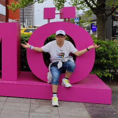 🇫🇮(🇨🇳) anti-racist & EriKAJvision fan. Autistic.
ZiBBZ - Stones official anthem for ESC 2025 in Basel!
#AintThrowingStones
🌍☮️🕊️