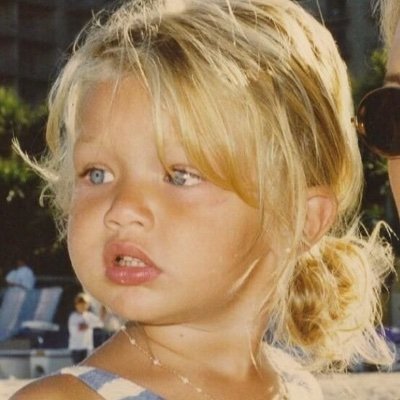 Certifed_preppy's profile picture. Hey! It’s Aubrey!🐚 |Love to do ASMR videos for my followers🏖️|plus love making blogs and doing photographic contents📸!-Please follow and like!💫