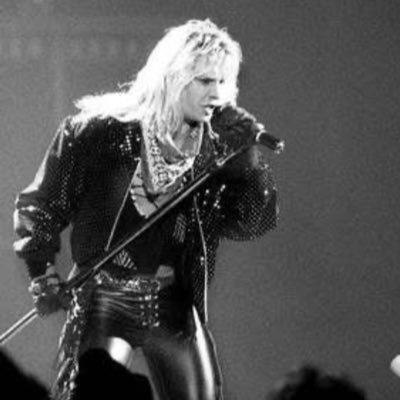 MotleyVanPriest's profile picture. 