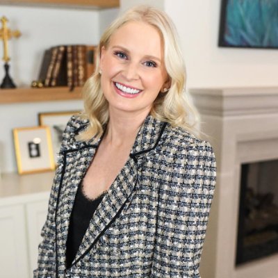 elin_kass's profile picture. #MAGA #REPUBLICAN #CONSERVATIVE #BUSINESS TRAVELED 🇵🇱🇭🇺🇹🇷🇮🇹🇪🇸🇩🇴🇸🇰🇩🇪🇬🇷🇦🇹🇰🇭🇪🇬🇨🇺🇸🇮 💕