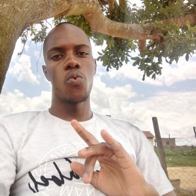 KhutsoMailula15's profile picture. Kaizer chiefs fan💛✌️and Man city fan💙✌️
Peace❤️
@kaizerchiefs