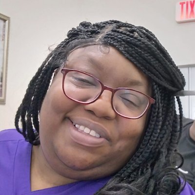 Lover of God, wife, mom to four, educator