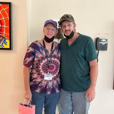 reneejmccorq's profile picture. Quality service and sincerity my bond. Jesus loves you