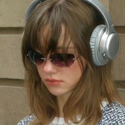 p701662811's profile picture. AI Enthusiast | Generative Art Creator  | AI Art Resources | Free Prompts | AI Tool Reviews