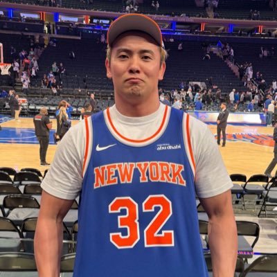 professional boxscore watcher. wrexham day 1 fan. im/really/#him @nyknicks @giants @realmadrid @luka7doncic @orioles