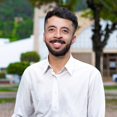 Sogamoseño | 🗣️ Consejero de Juventud - Presidente 2024 | 📚 Est. Administración Pública | 📊 Building | ¡Seas lo que seas, se de los buenos!